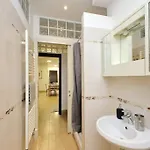 Apartment Spacious Vatican Flat With Courtyard Rom