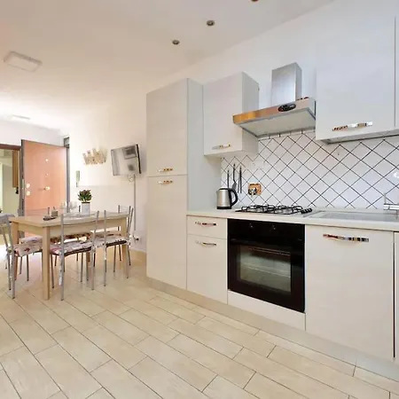 Apartment Spacious Vatican Flat With Courtyard